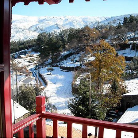 세이아 Casas Da Ribeira 게스트하우스 외부 사진